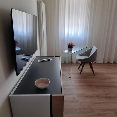 Il Canterale Cielo Apartment *